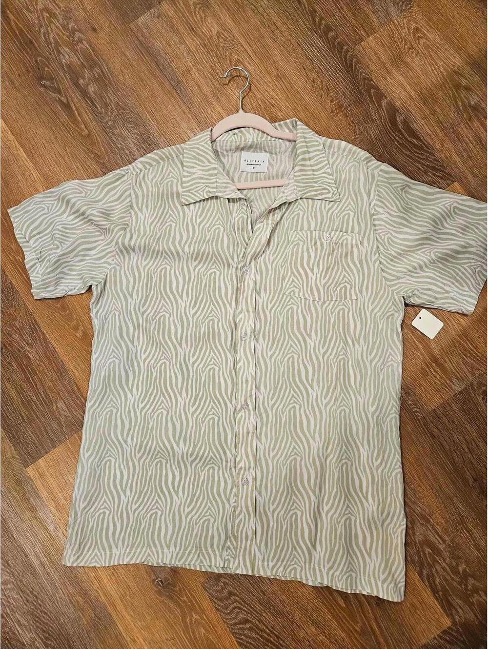 Allfenix Men's 100% Rayon Zebra Print Button-Up Shirt - Medium